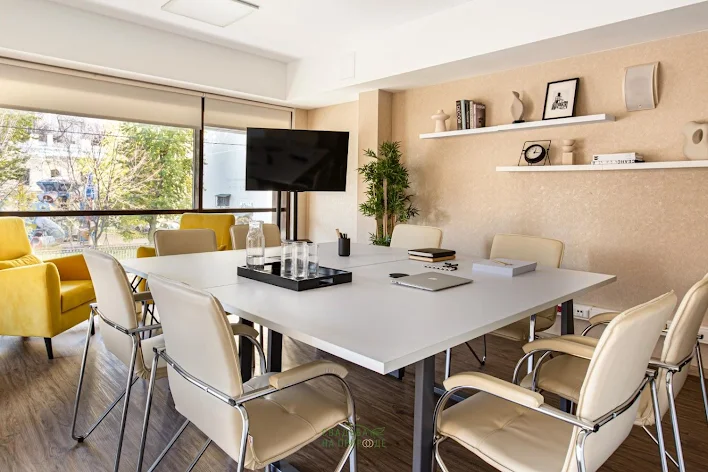 Фото №1 зала Переговорная комната