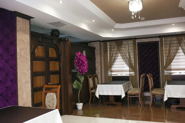Фото №1 зала Фиолетовый зал