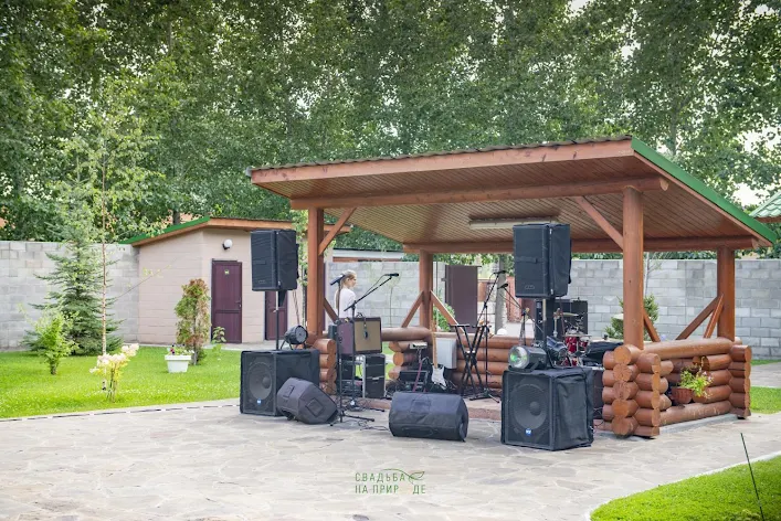 Фото №4 зала Терраса «Пивной дворик» 