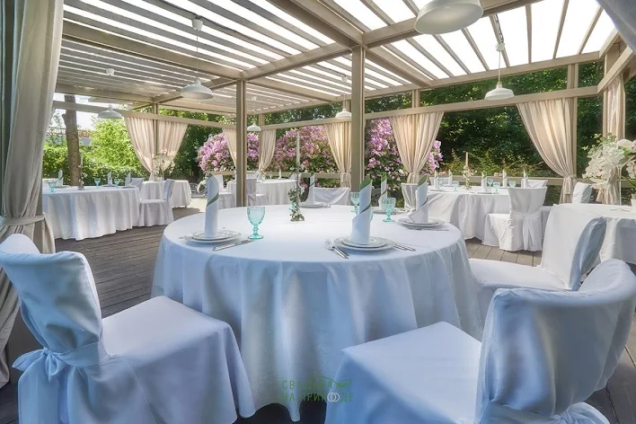 Фото №2 зала Шатер в саду