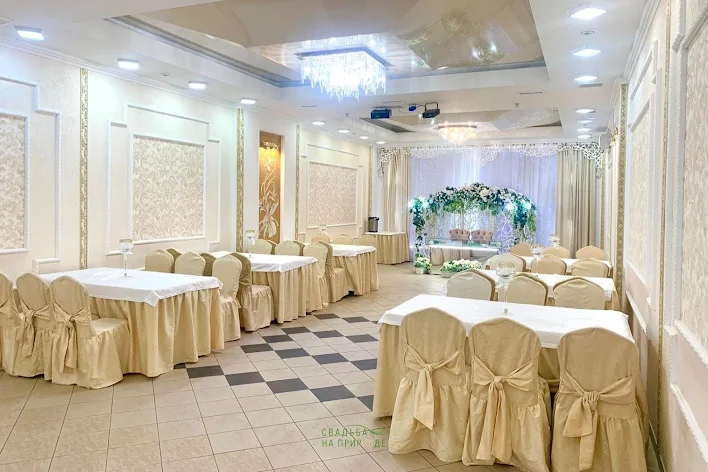 Фото №1 зала Светлый