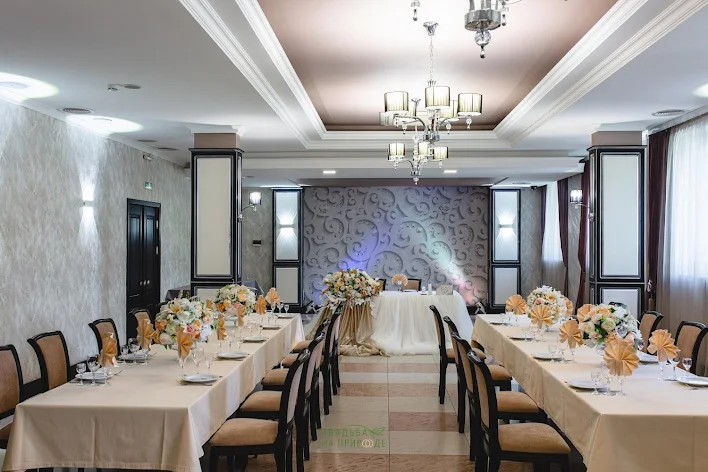 Фото №1 зала Зал на 100 человек