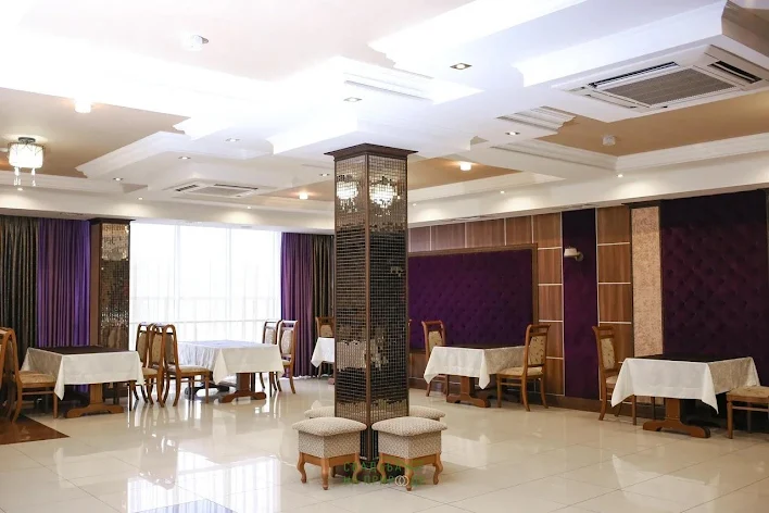 Фото №4 зала Фиолетовый зал