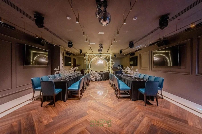 Фото №4 зала Караоке-зал