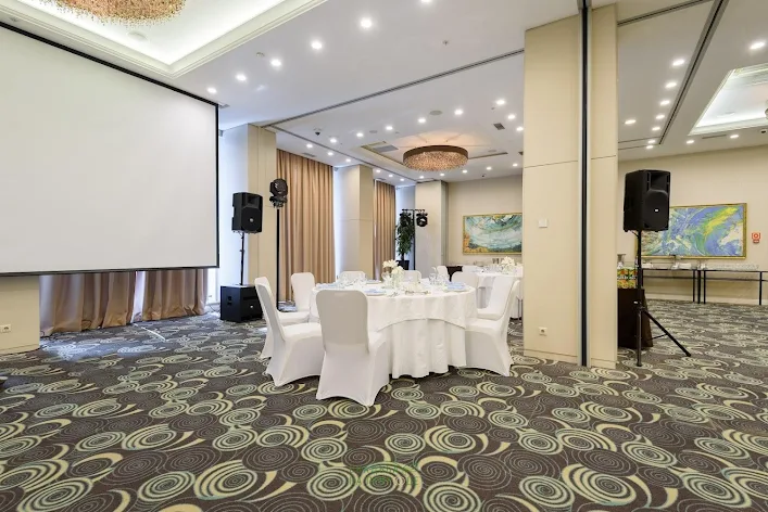 Фото №1 зала Зал «Сенатор» 