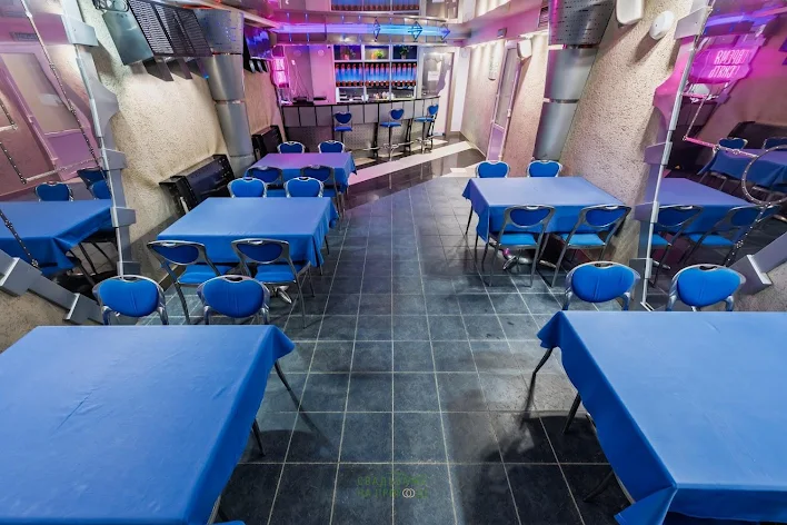 Фото №1 зала Караоке-бар