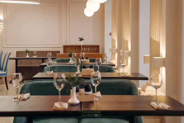 Фото №2 зала Ресторан vyюга