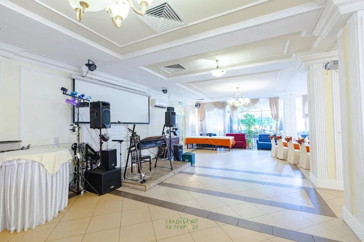 Фото №2 зала Основной зал