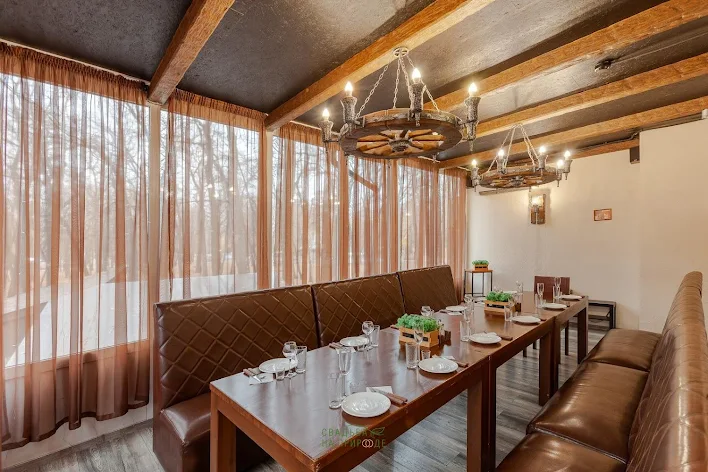 Фото №2 зала Vip-park