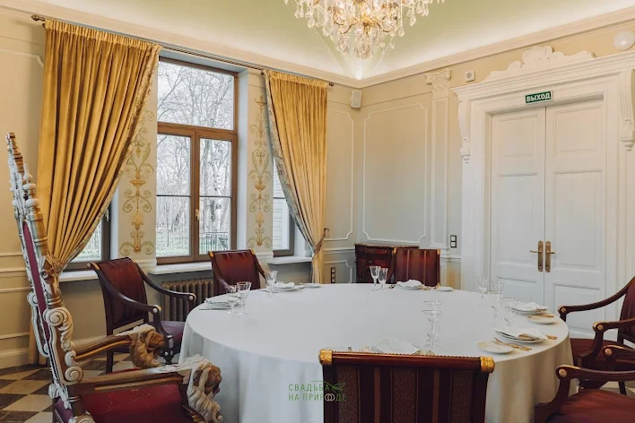 Фото №4 зала Зал «Тронный» 