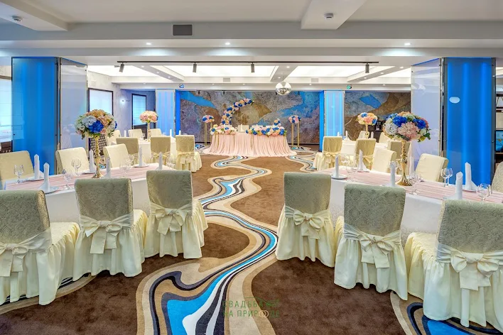 Фото №1 зала Ресторан