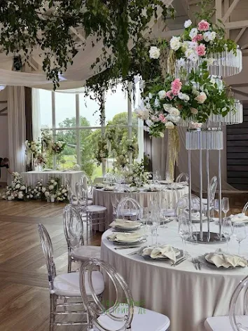 Фото №2 зала Велетный причал