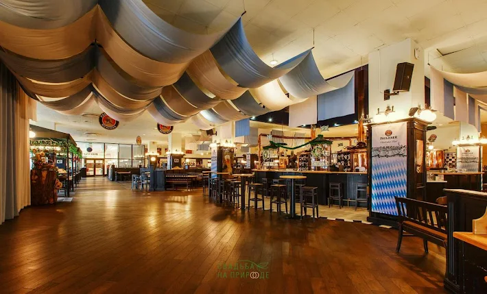 Фото №2 зала Paulaner