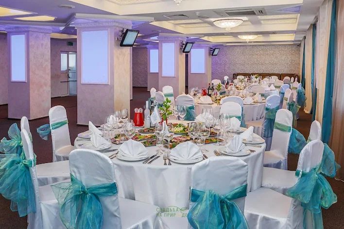 Фото №1 зала Ресторан «Бурлак» 