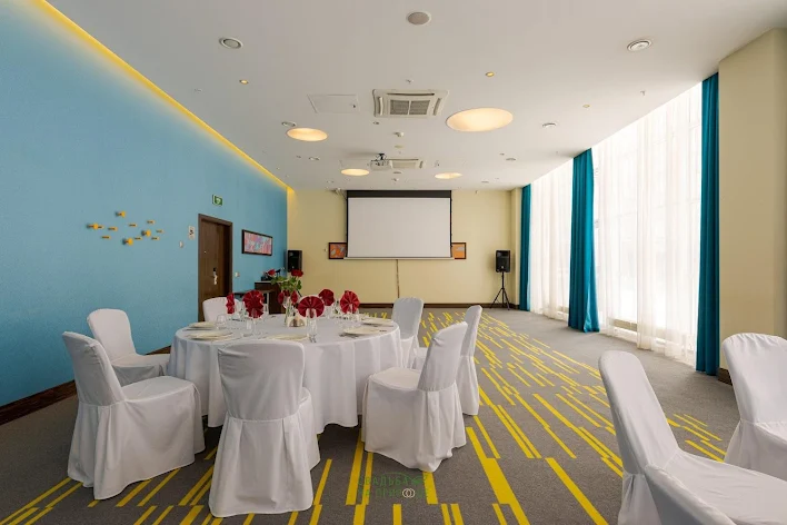 Фото №4 зала Зал «Волгоград 1+2» 