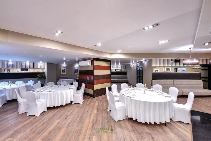 Фото №1 зала Зал «Премьер» 