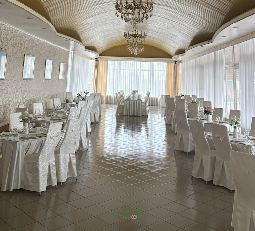 Фото №1 зала Зал «Набережный» 