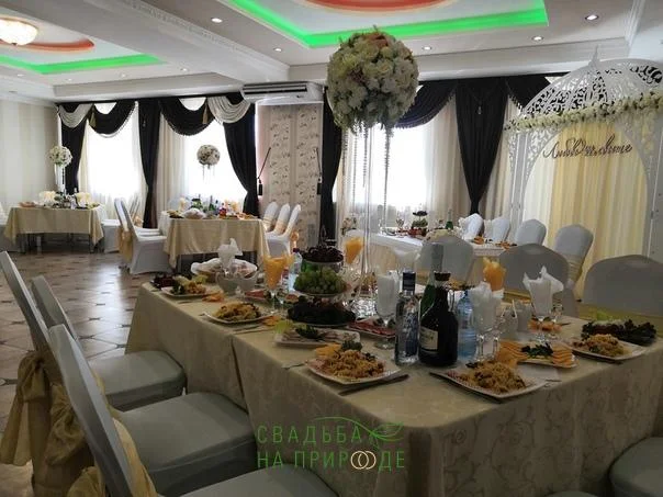 Фото №2 зала Зал «Свадебный» 