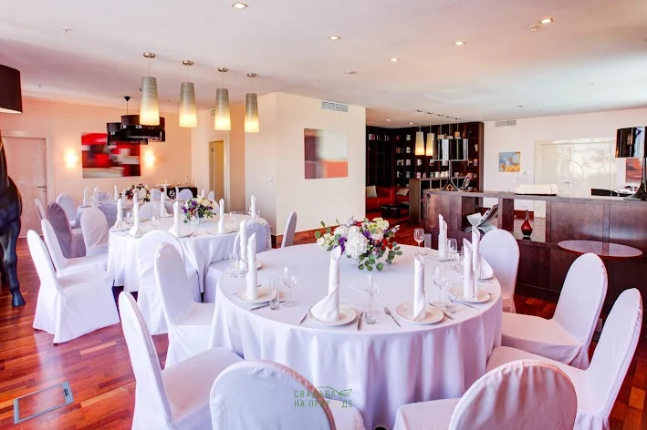 Фото №2 зала Номер люкс cherman