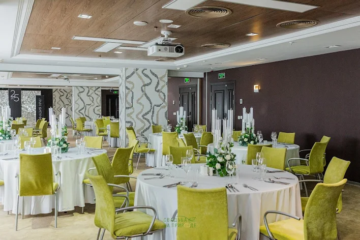 Фото №1 зала Зал «Урал» 