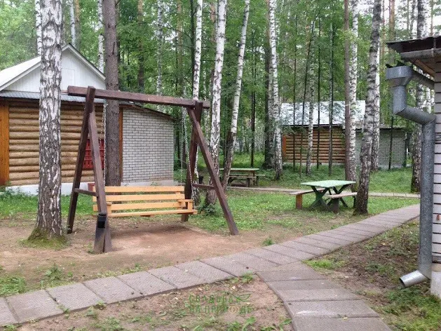 Фото №2 зала Деревенский дом