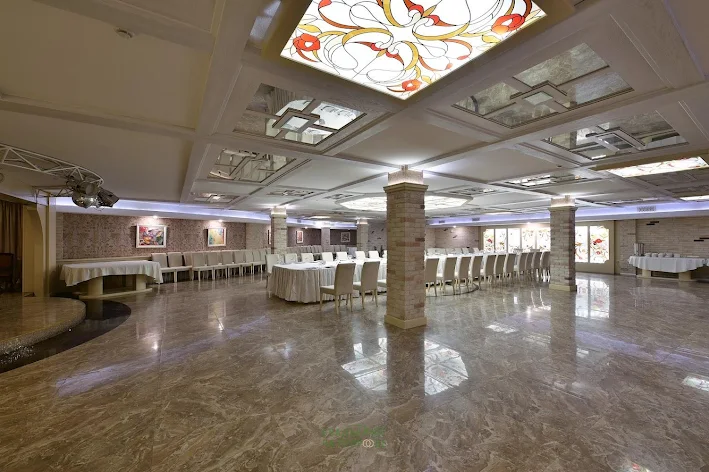 Фото №4 зала Зал «Большой банкетный» 