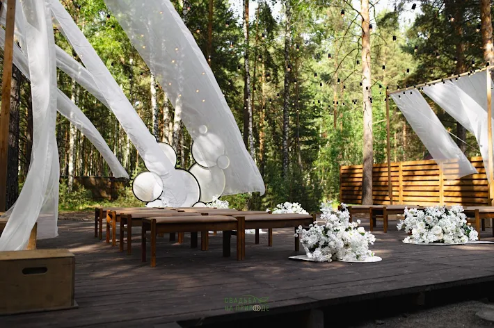 Фото №4 зала Площадка для выездной церемонии