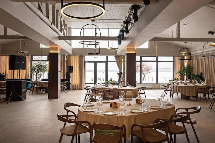 Фото №3 зала Ресторан