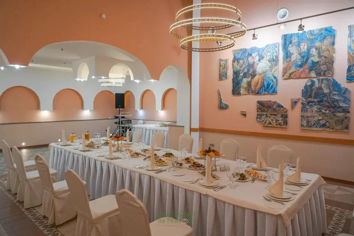 Фото №2 зала Банкетный зал «Трапезная» 