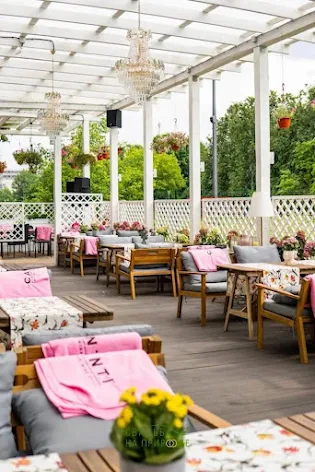 Фото №1 зала Веранда