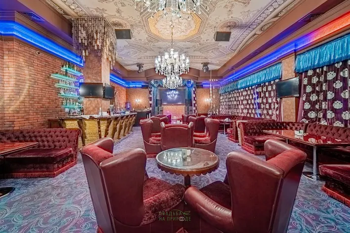 Фото №3 зала Караоке-бар «Кураж» 