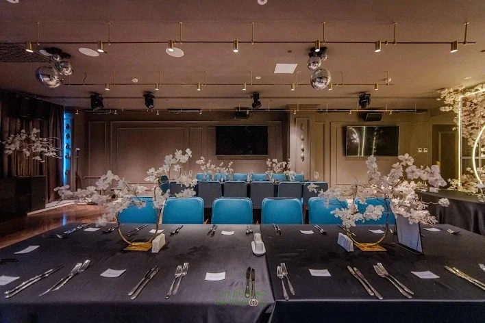 Фото №3 зала Караоке-зал