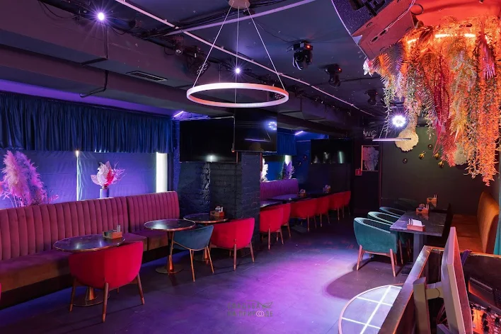 Фото №1 зала Зал караоке