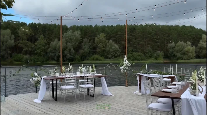 Фото №1 зала Открытая площадка «Мыс» 