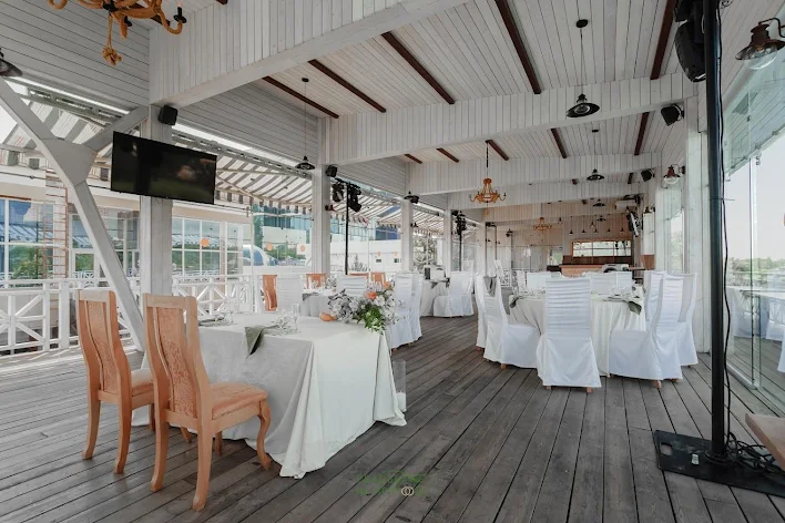 Фото №4 зала Loft-холл и летняя терраса