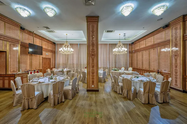 Фото №1 зала Банкетный зал «Азнавур» 