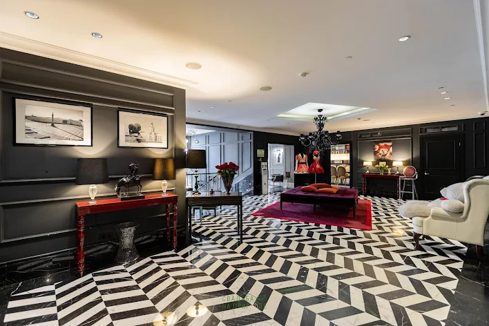 Фото №2 зала Лаунж-зал «Библиотека» 