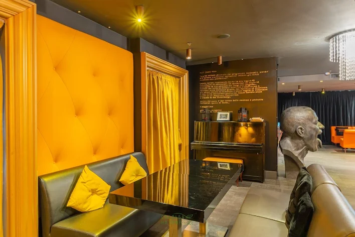 Фото №2 зала Коктейльный бар «Nove» 