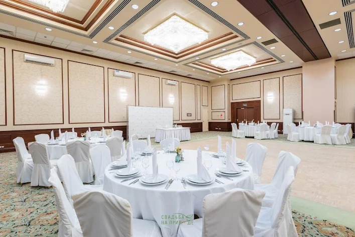 Фото №2 зала Банкетный зал «Петровский» 