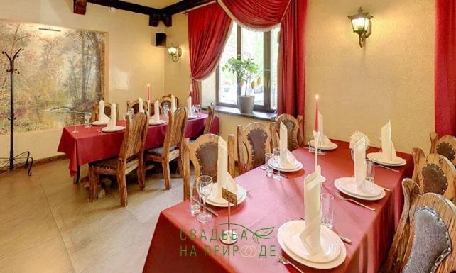 Фото №4 зала Зал «Красный» 