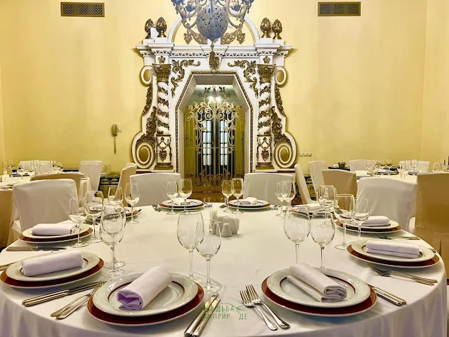 Фото №1 зала Зал «Орликов» 