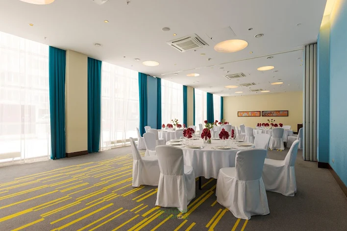 Фото №4 зала Зал «Волгоград 1+2» 