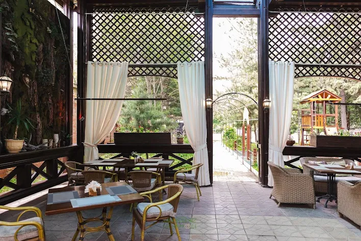 Фото №3 зала Летняя веранда №2