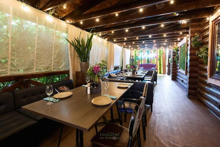 Фото №2 зала Летняя веранда