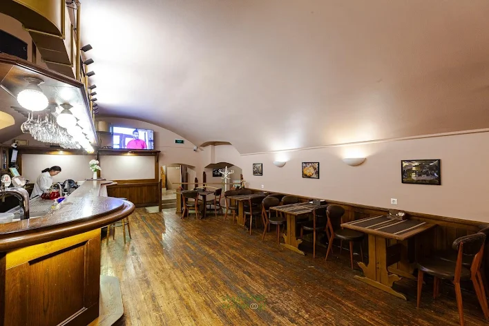 Фото №2 зала Ресторан