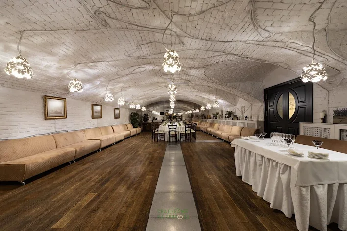 Фото №4 зала Ресторан