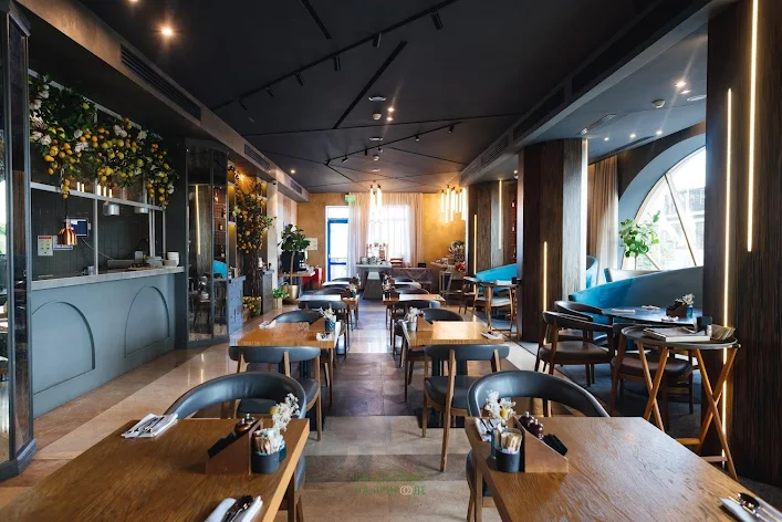 Фото №2 зала Ресторан