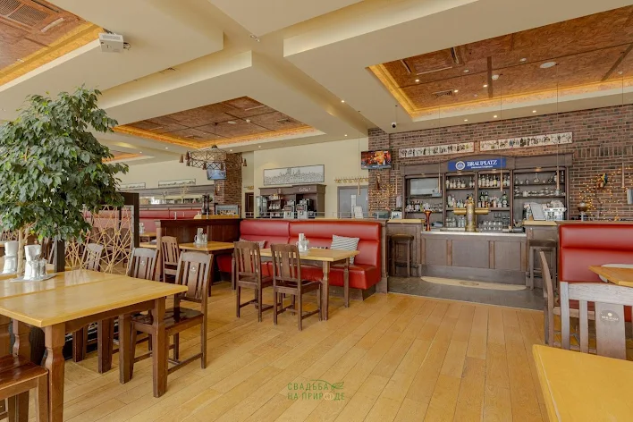 Фото №1 зала Ресторан «Brauplatz» 